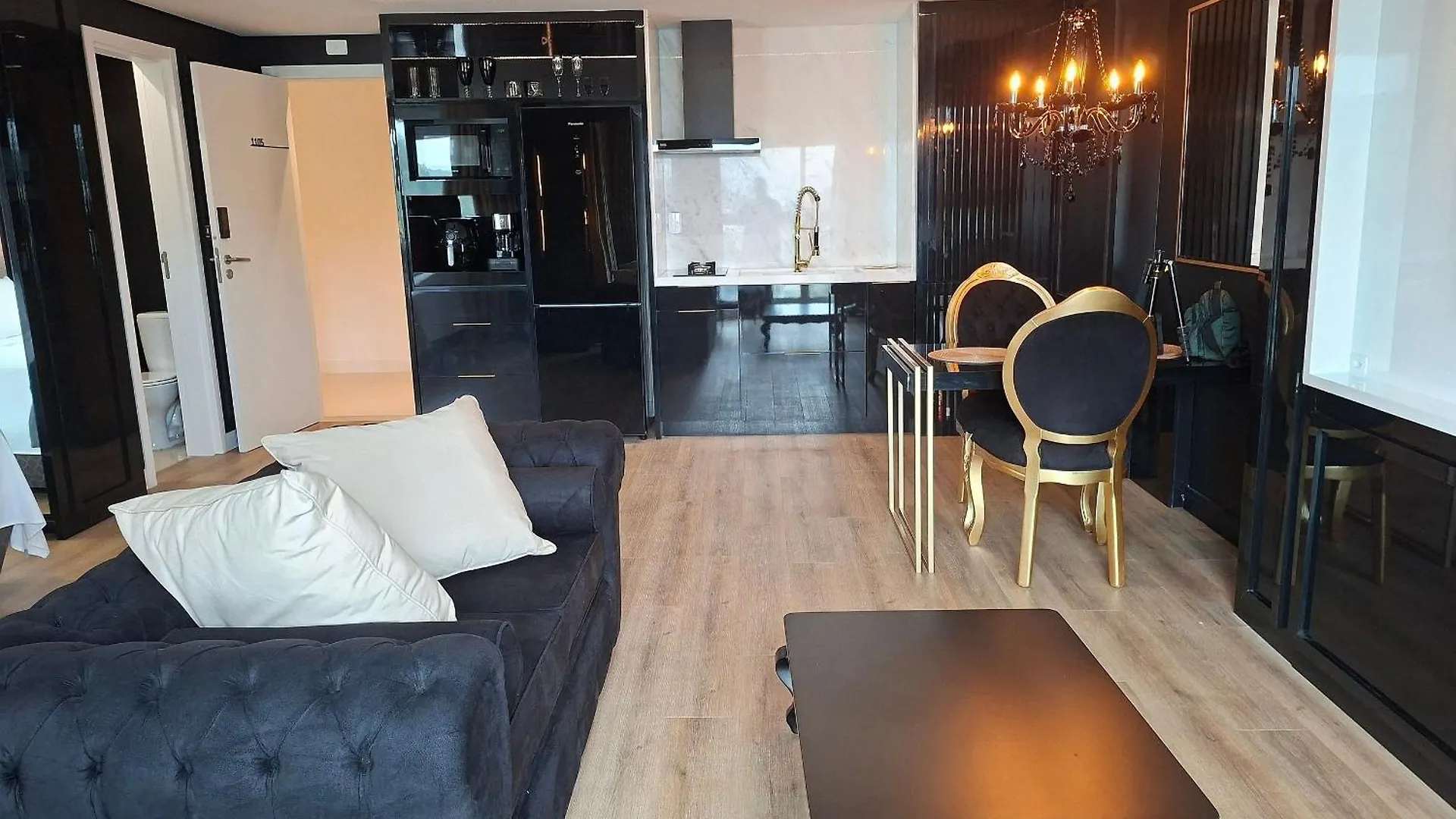 Apartamentos A 850M Da Praia Brava - Rcx شقة