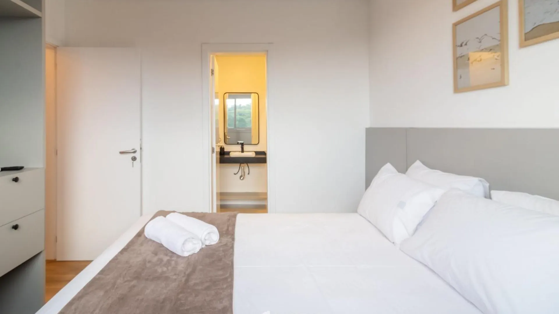 Apartamentos A 850M Da Praia Brava - Rcx Appartement