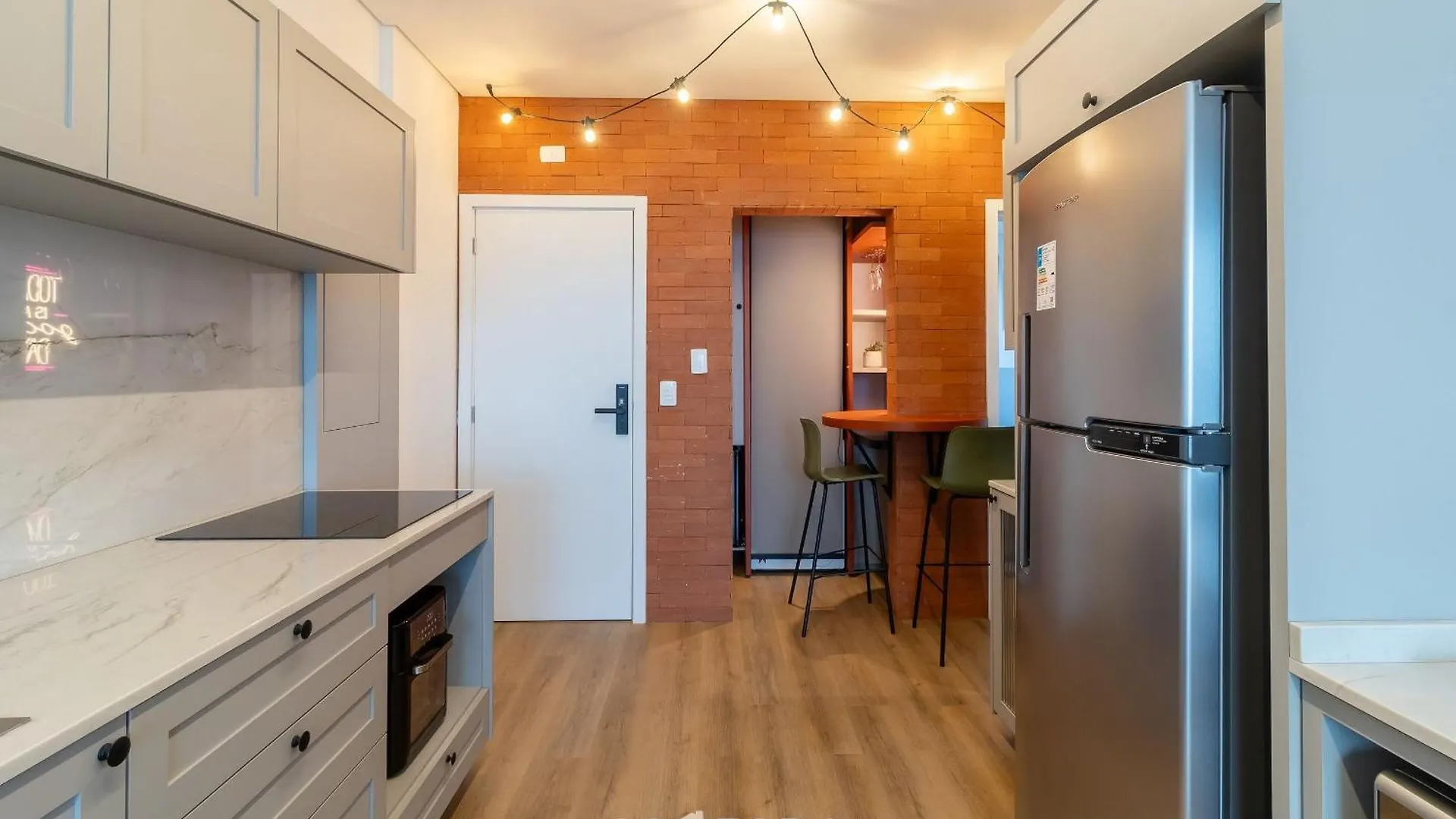 Apartamentos A 850M Da Praia Brava - Rcx