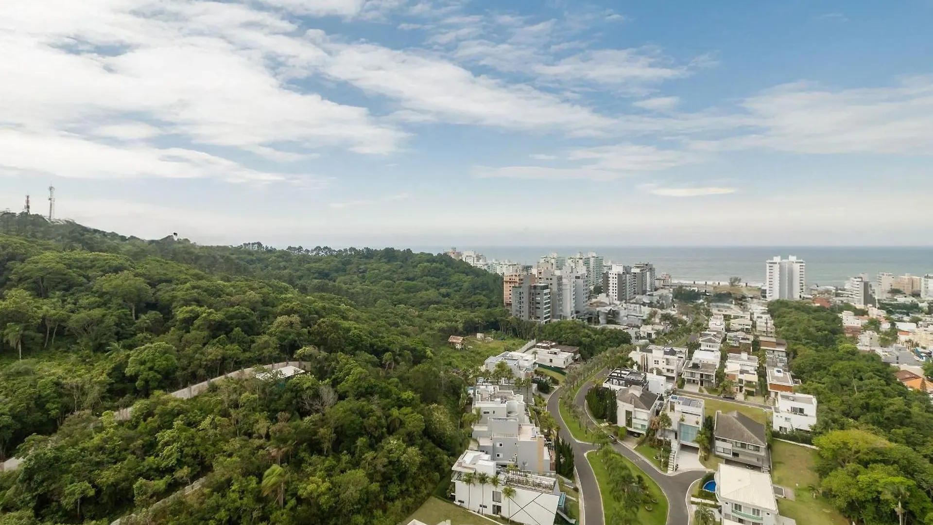 Apartamentos A 850M Da Praia Brava - Rcx Appartement Itajaí